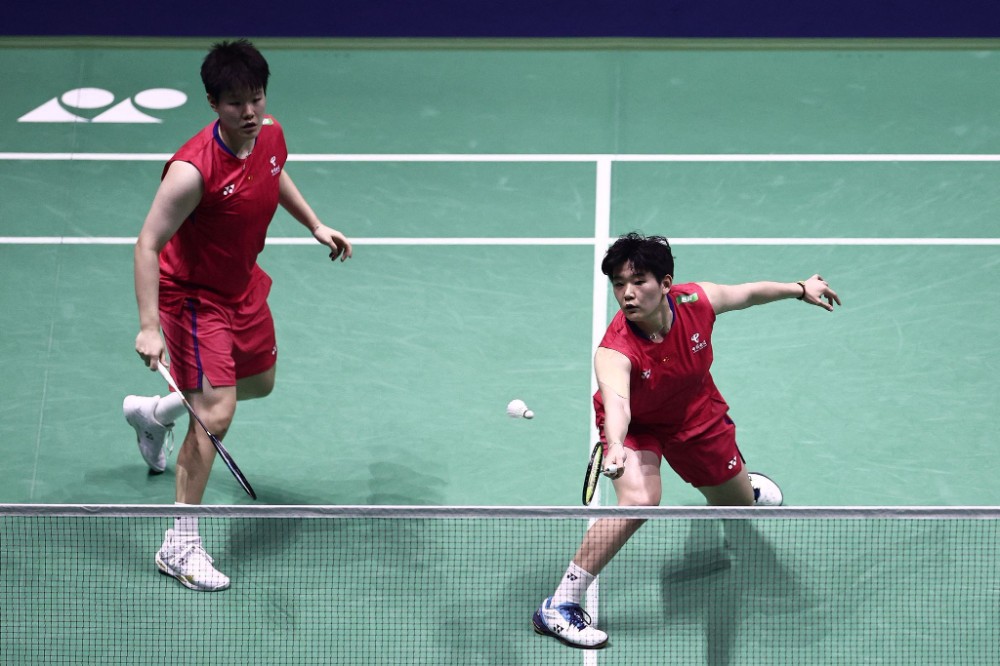 仅展现了她 仅展现了她