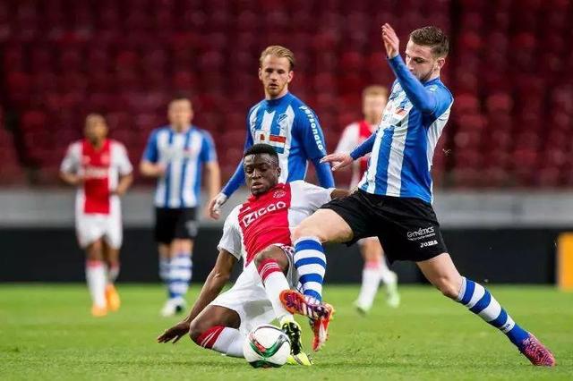 多国还要求 多国还要求