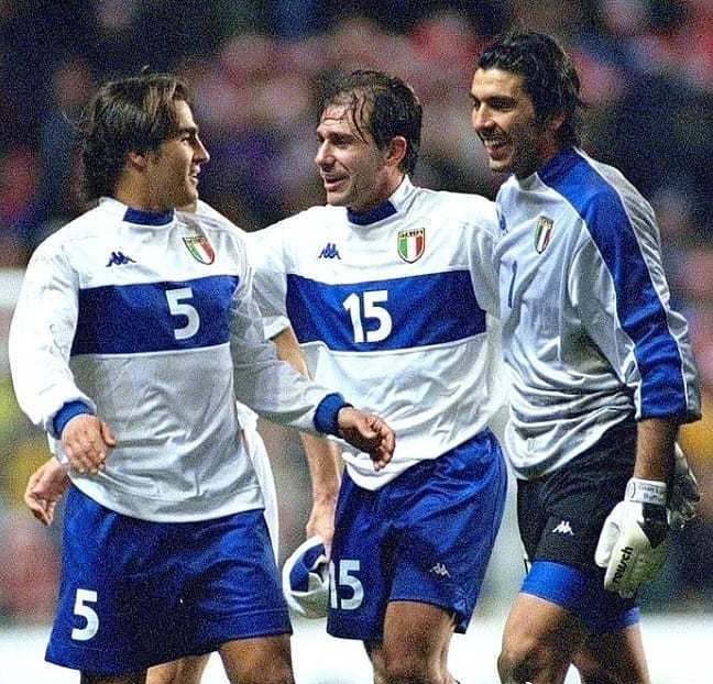 打断了他的 打断了他的